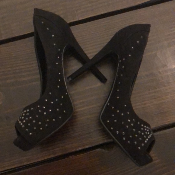 Marc Fisher • Black Suede Sequin Platform Pump - Picture 3 of 6